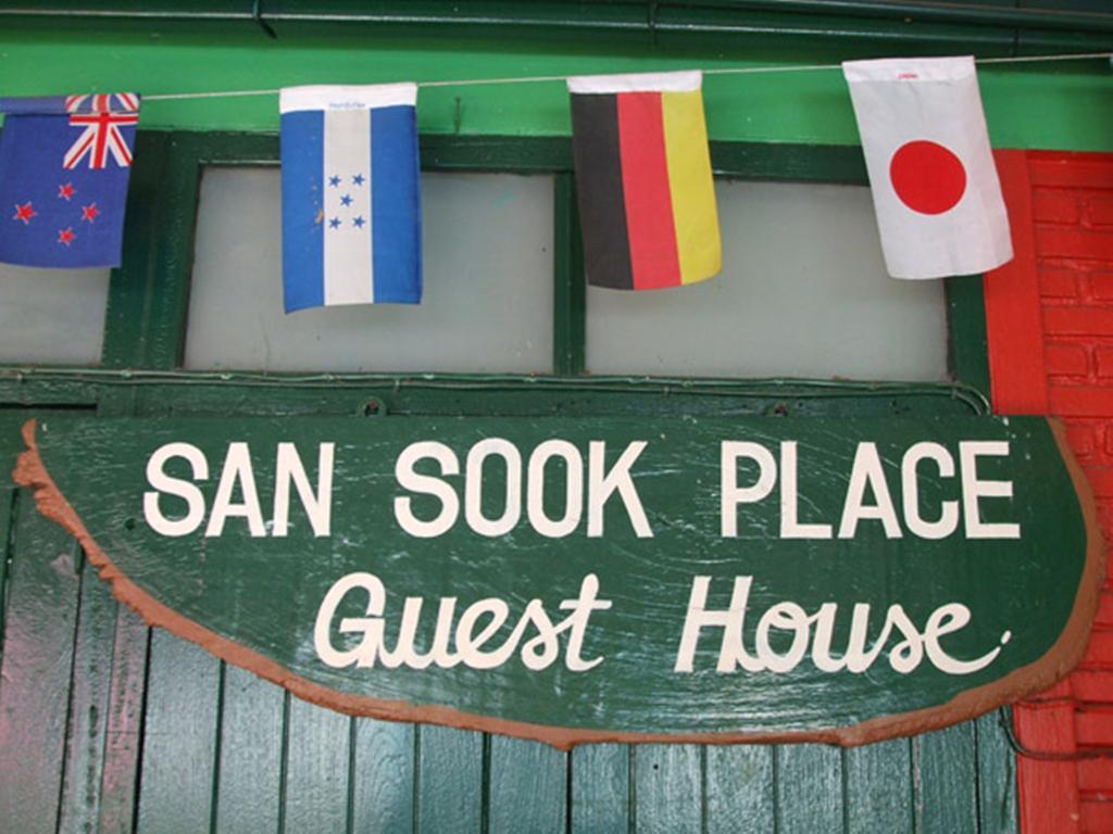 San Sook Place Phra Nakhon Si Ayutthaya Buitenkant foto